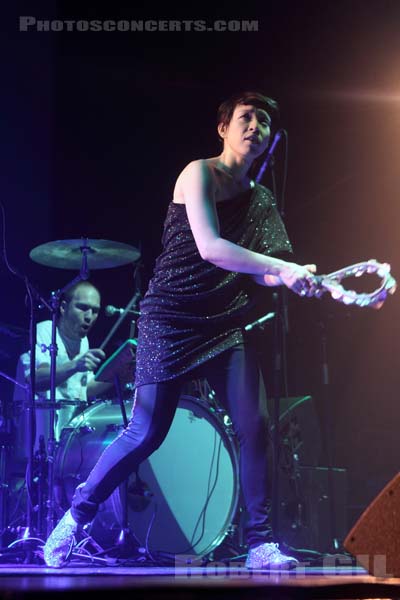 LITTLE DRAGON - 2010-11-23 - PARIS - Zenith - 